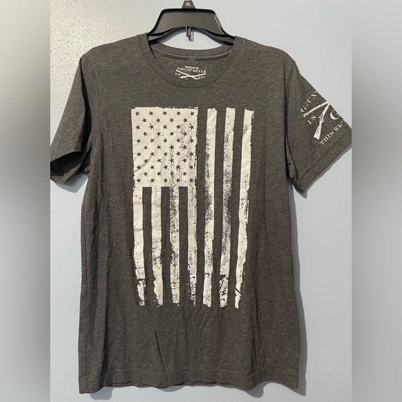 Grunt style flag tshirt size medium. Nwot - Picture 1 of 3